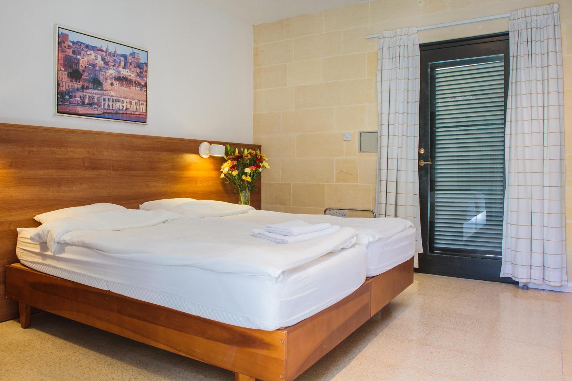Mellieha Holiday Centre Стая снимка
