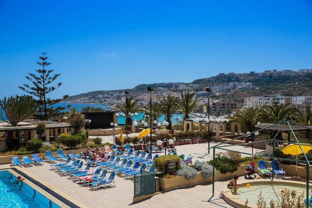 Mellieha Holiday Centre Екстериор снимка