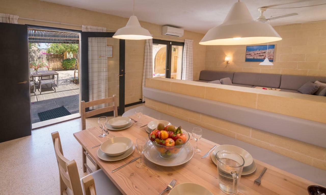 Mellieha Holiday Centre Екстериор снимка