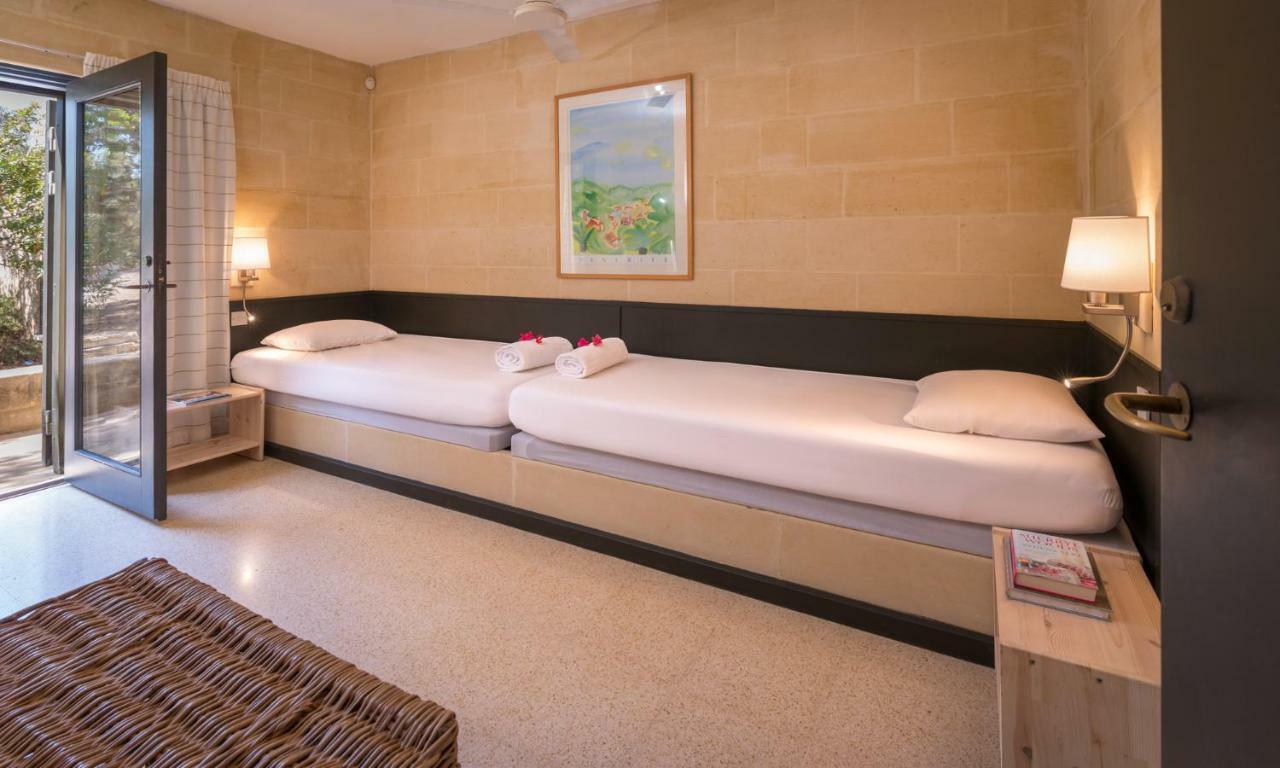 Mellieha Holiday Centre Екстериор снимка