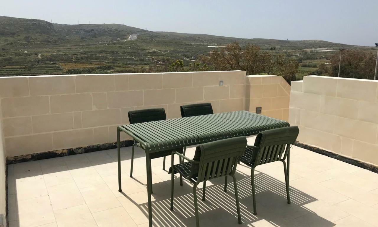 Mellieha Holiday Centre Екстериор снимка