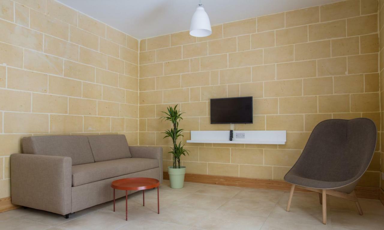 Mellieha Holiday Centre Екстериор снимка